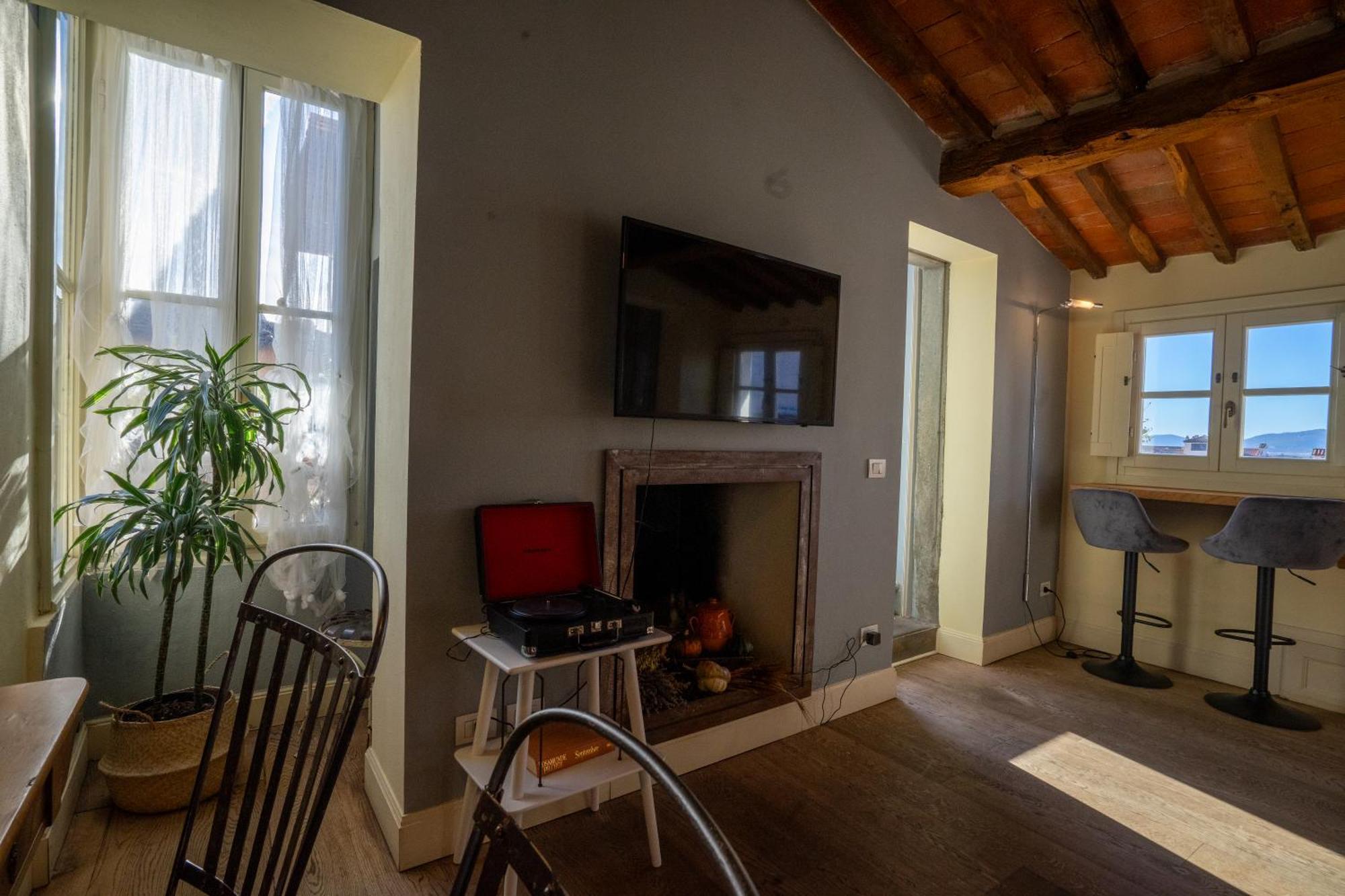 Bed and Breakfast Palazzo Rocchi - Residenza D'Epoca Lukka Zewnętrze zdjęcie