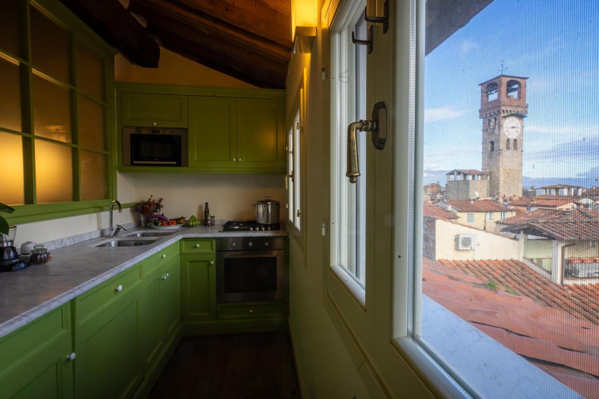 Bed and Breakfast Palazzo Rocchi - Residenza D'Epoca Lukka Zewnętrze zdjęcie