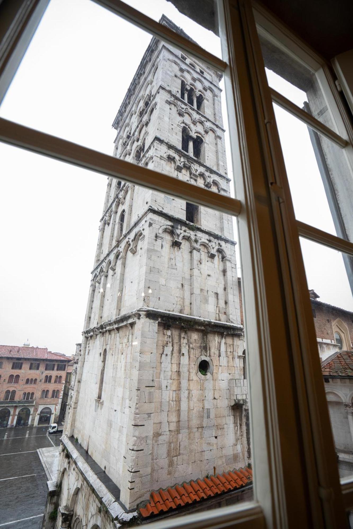 Bed and Breakfast Palazzo Rocchi - Residenza D'Epoca Lukka Zewnętrze zdjęcie