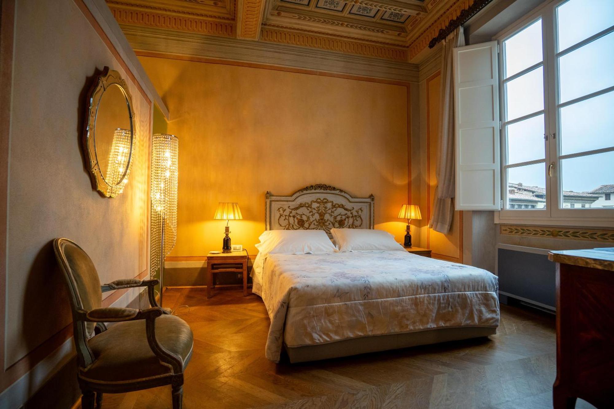 Bed and Breakfast Palazzo Rocchi - Residenza D'Epoca Lukka Zewnętrze zdjęcie